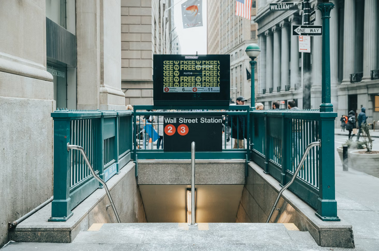subway station